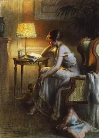 Mujer joven leyendo