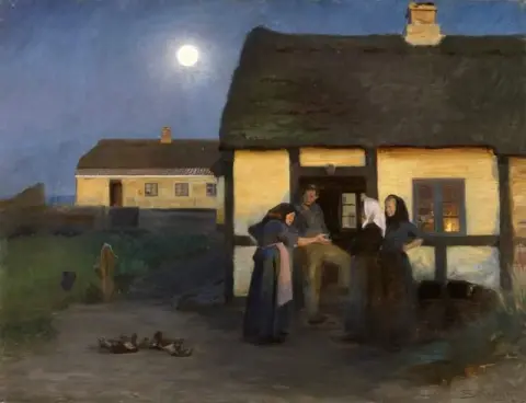 Foran Christoffer S Hus. En midtsommerkveld Skagen