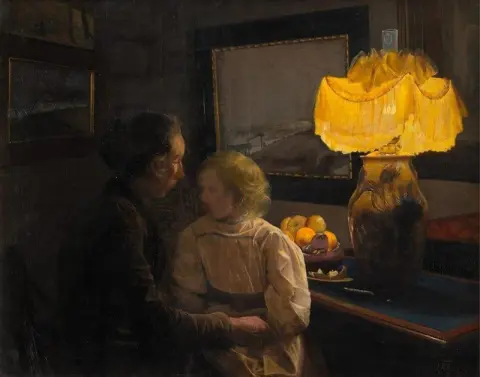Moder Fort Ller. Kunstnerens Hustru Og Datter Ca. 1901